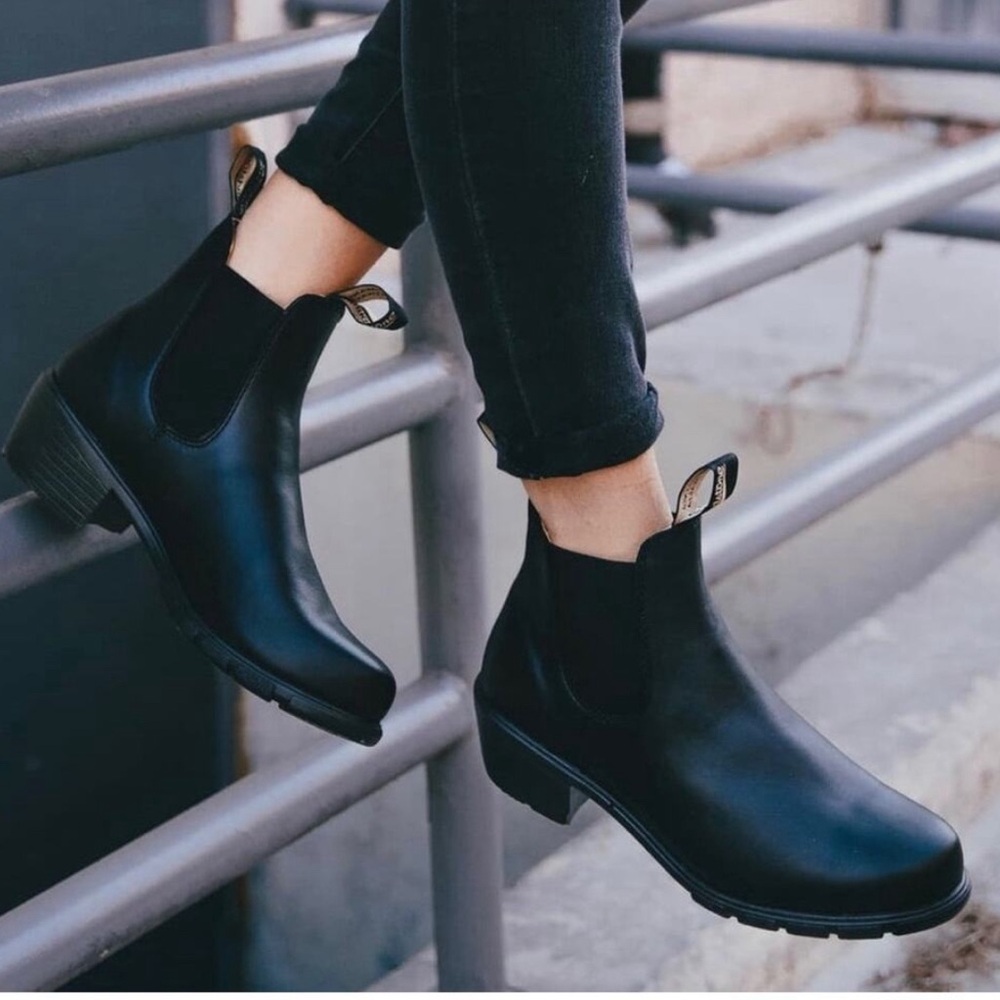 Blundstone Heeled Boots #1671 US8 AU5